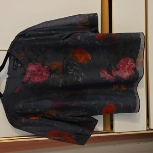 Ted Baker London “Ayymee” Printed Puff Sleeve Top – Size XL